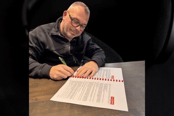 Pieter Drost tekent aansluiting bij InstalCenter